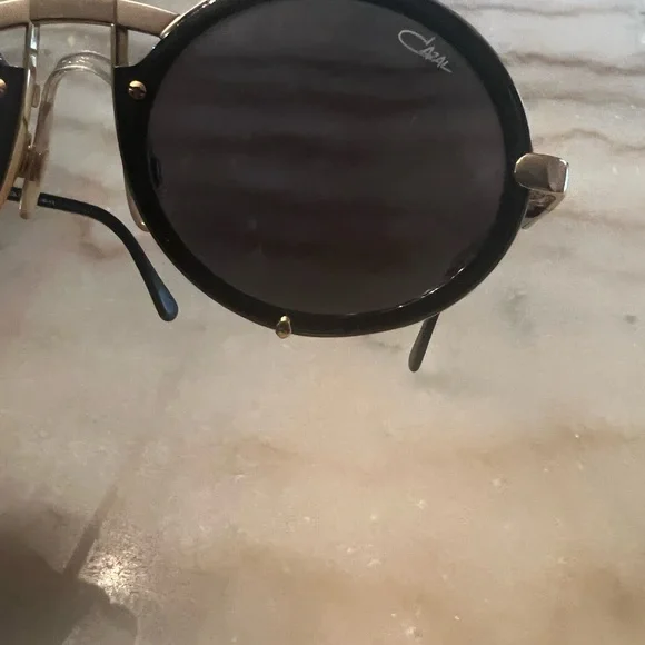 Authentic CAZAL  sunglasses - Picture 4 of 8